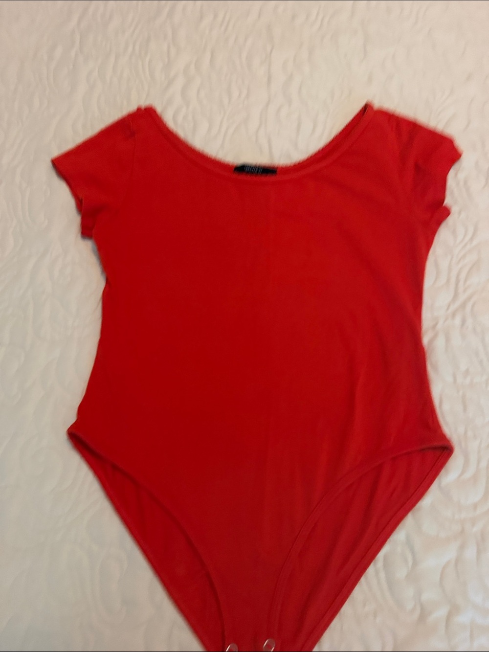 Forever 21 Red Short Sleeve Scoop Neck Bodysuit